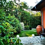 Am Waldesrand - Garten, Terrasse, Grill, Luftkuehler, Massagesessel, Kinderspielecke, Spielekonsole Κότμπους