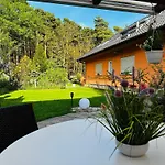 Am Waldesrand - Garten, Terrasse, Grill, Luftkuehler, Massagesessel, Kinderspielecke, Spielekonsole * קוטבוס