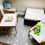 Am Waldesrand - Garten, Terrasse, Grill, Luftkuehler, Massagesessel, Kinderspielecke, Spielekonsole *