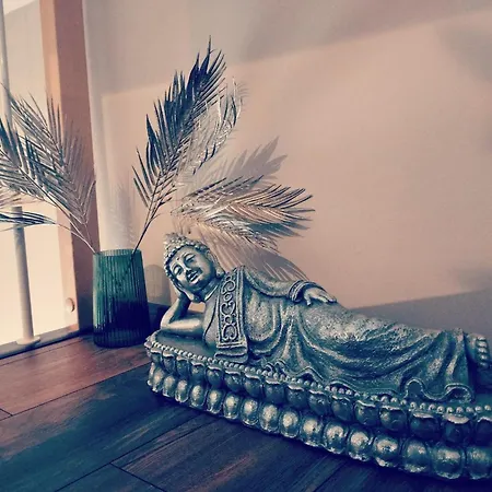 Am Waldesrand - Garten, Terrasse, Grill, Luftkuehler, Massagesessel, Kinderspielecke, Spielekonsole Cottbus