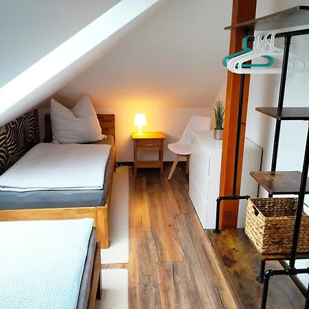 Am Waldesrand: Garden Retreat With Family-friendly Amenities Cottbus