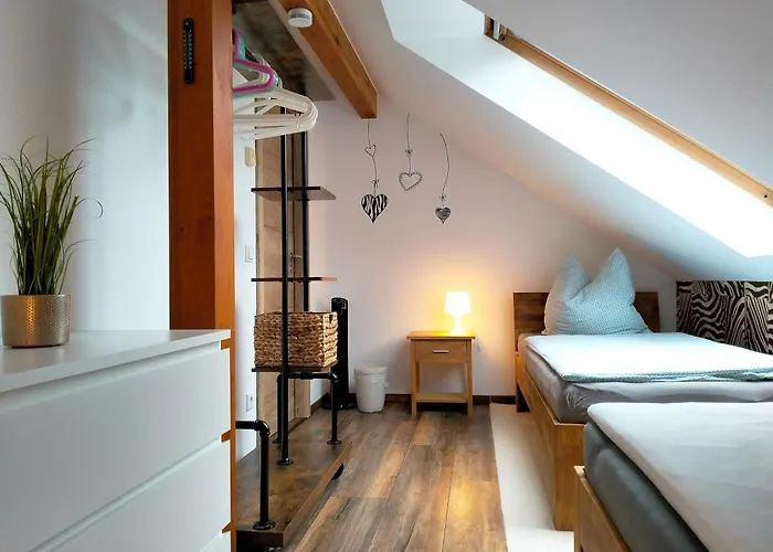 شقة Am Waldesrand - Garten, Terrasse, Grill, Luftkuehler, Massagesessel, Kinderspielecke, Spielekonsole